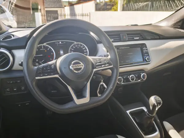 Nissan Micra 1.5 dCi N-Connecta Moonlight S/S 15