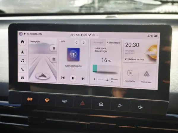 MG MG4 64 kWh Luxury 15