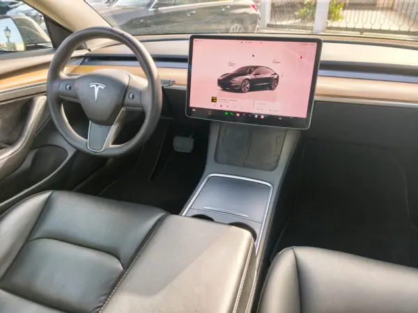 Tesla Model 3 Tração Traseira Premium 12