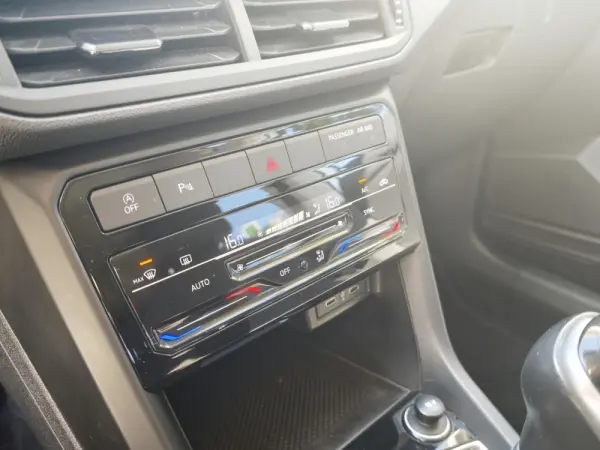 Volkswagen T-Cross 1.0 TSI Life 27