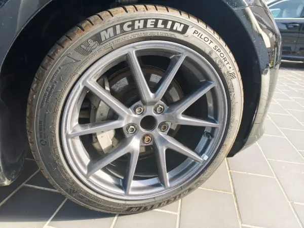 Tesla Model 3 Tração Traseira Premium 19