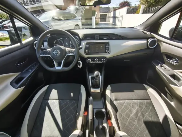Nissan Micra 1.5 dCi N-Connecta Moonlight S/S 11