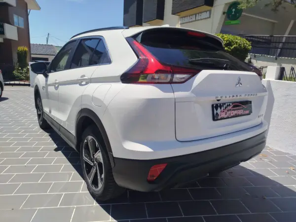 Mitsubishi Eclipse Cross 2.4 PHEV Black Edition 29