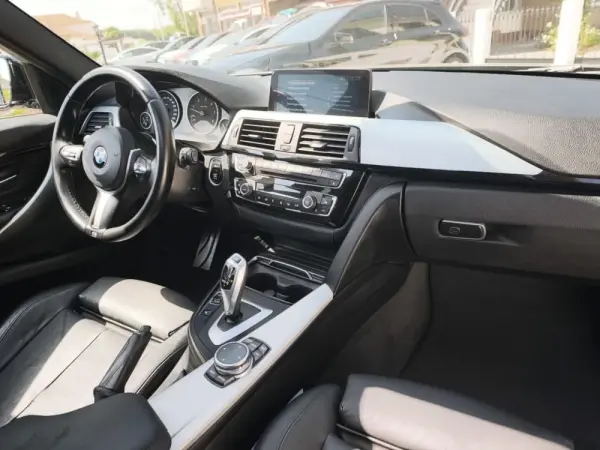 BMW 320 d Aut. M Sport 45