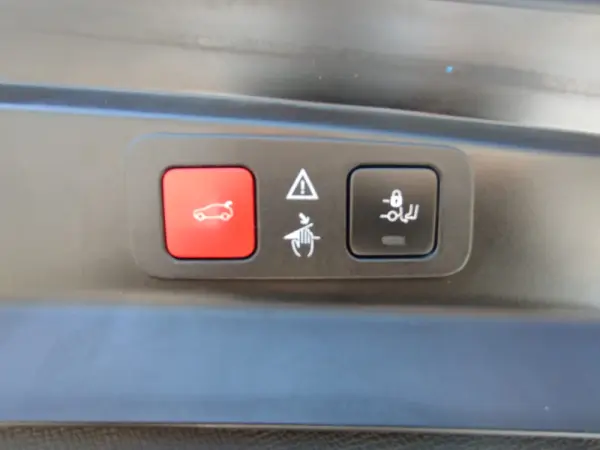 Peugeot 5008 1.2 PureTech Allure Pack 22