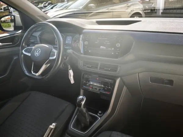 Volkswagen T-Cross 1.0 TSI Life 14