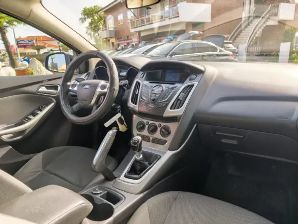 Ford Focus SW 1.6 TDCi Titanium 2