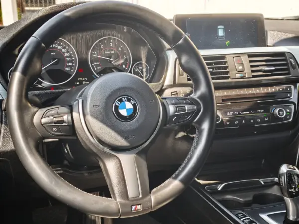 BMW 320 d Aut. M Sport 27