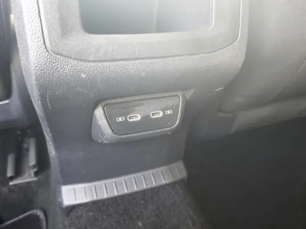 Volkswagen T-Cross 1.0 TSI Life 23