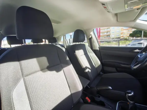 Volkswagen Polo 1.0 TSI (Blue Motion ) Highline 15