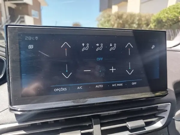 Peugeot 5008 1.2 PureTech Allure Pack 9