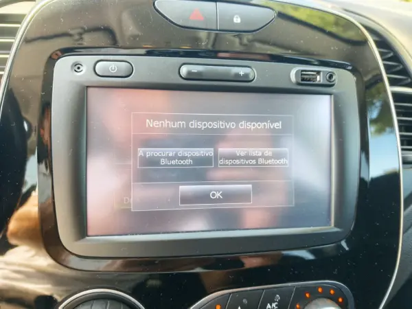 Renault Captur 1.0 TCe Exclusive 8