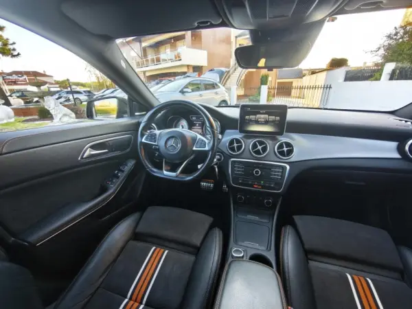Mercedes-Benz CLA 220 (CDI) d 4Matic 7G-DCT Orange Art Edition 8