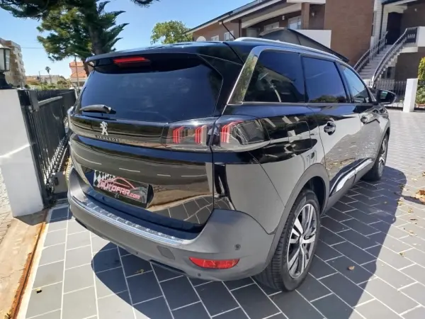 Peugeot 5008 1.2 PureTech Allure Pack 2