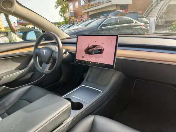 Tesla Model 3 Tração Traseira Premium 8