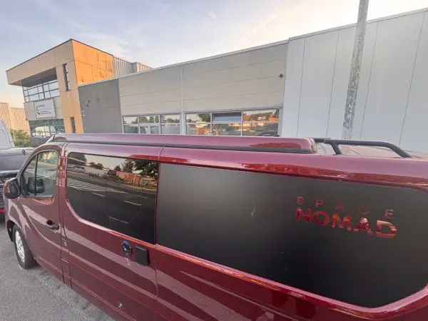 Renault Trafic Grand space Nomad 19