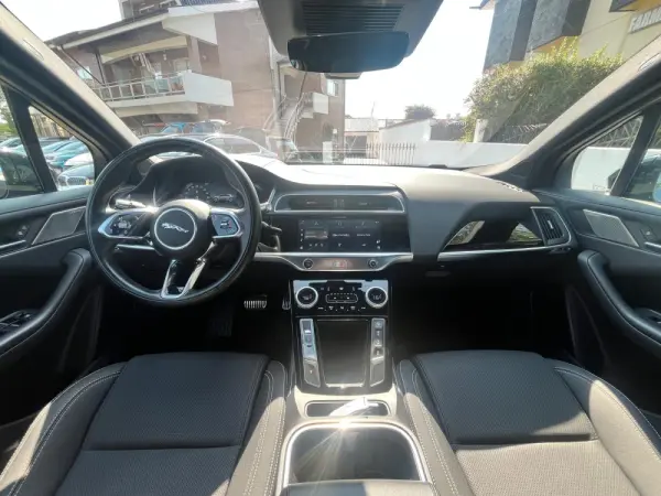 Jaguar I-Pace Black AWD Aut. 11