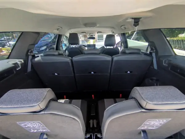 Peugeot 5008 1.2 PureTech Allure Pack 23