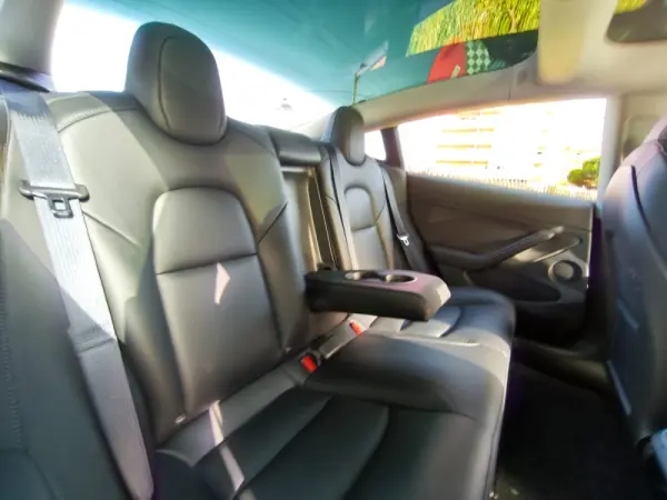 Tesla Model 3 Tração Traseira Premium 14