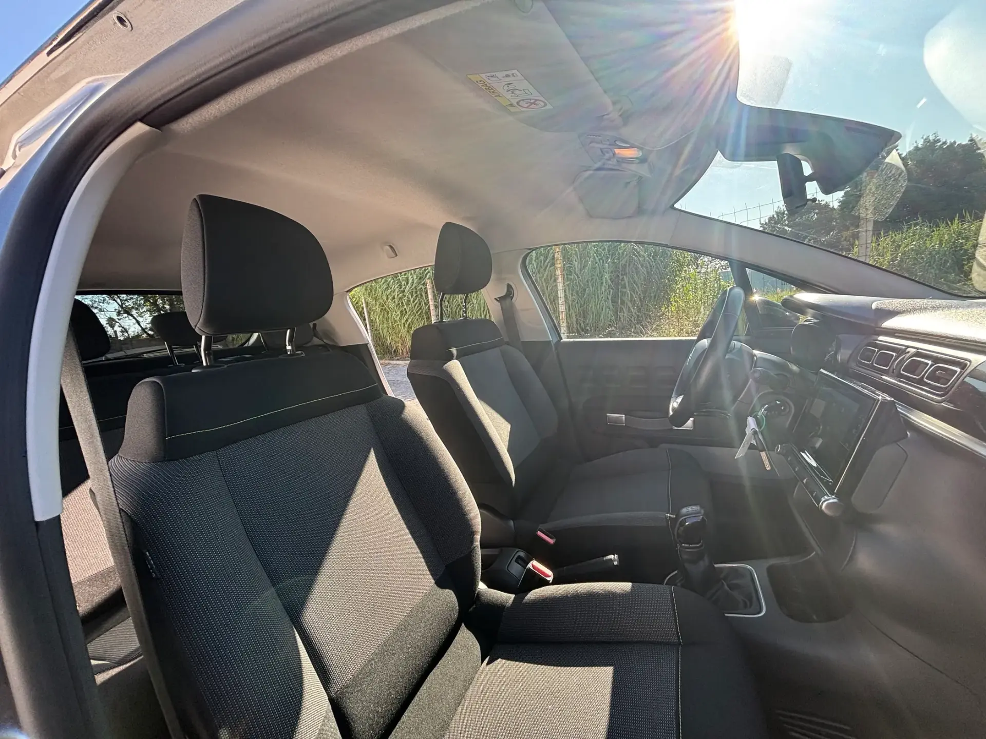 Citroen C3 1.2 PureTech Shine 24