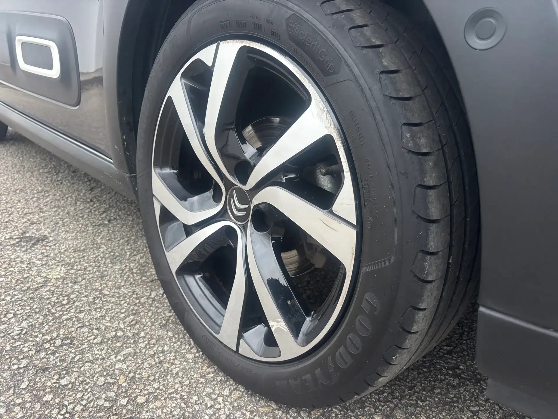 Citroen C3 1.2 PureTech Shine 10