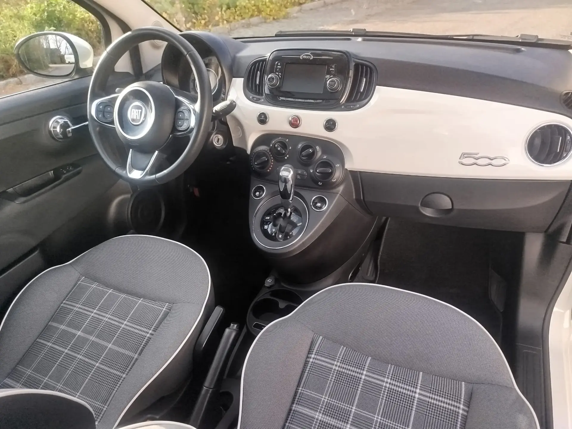Fiat 500 1.2 Lounge Dualogic 18