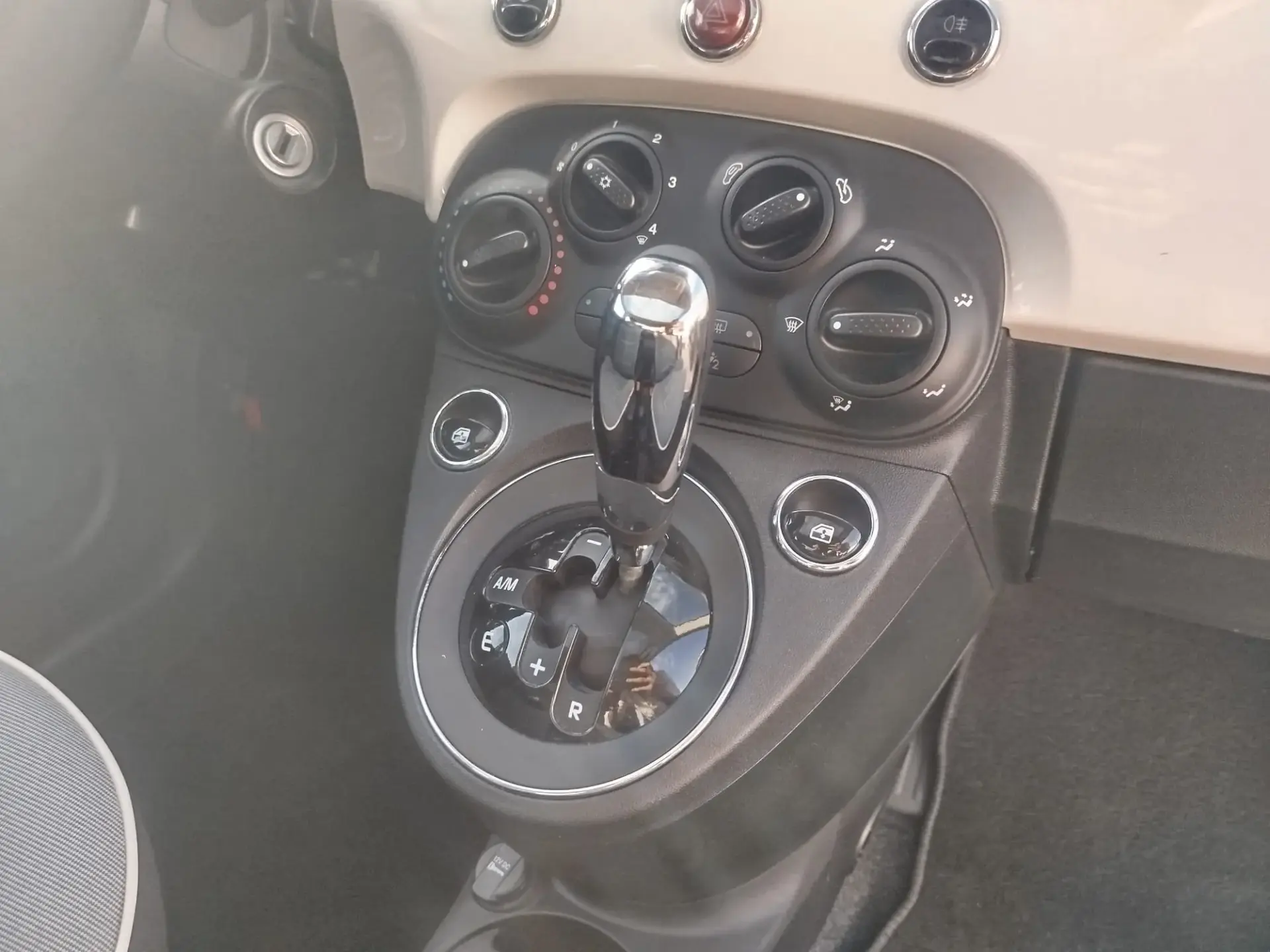 Fiat 500 1.2 Lounge Dualogic 22