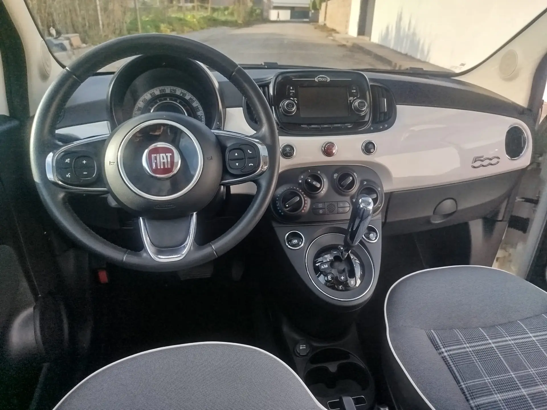 Fiat 500 1.2 Lounge Dualogic 27