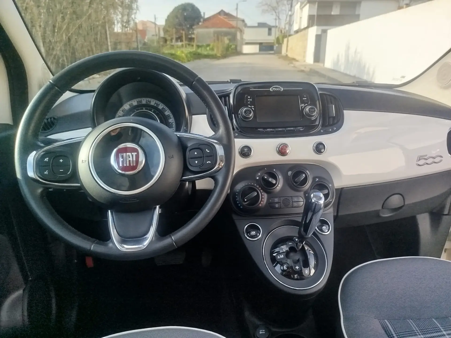 Fiat 500 1.2 Lounge Dualogic 31