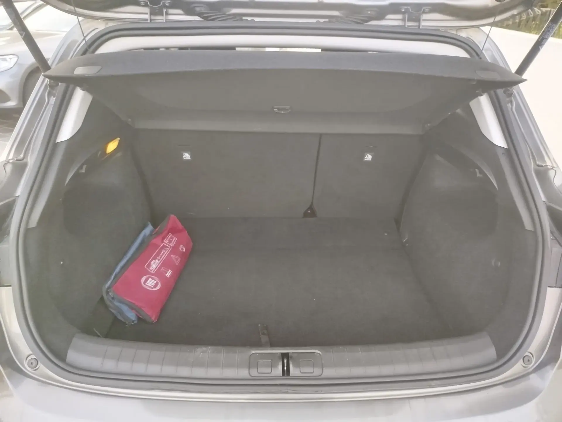 Fiat Tipo 1.3 M-Jet Easy 21