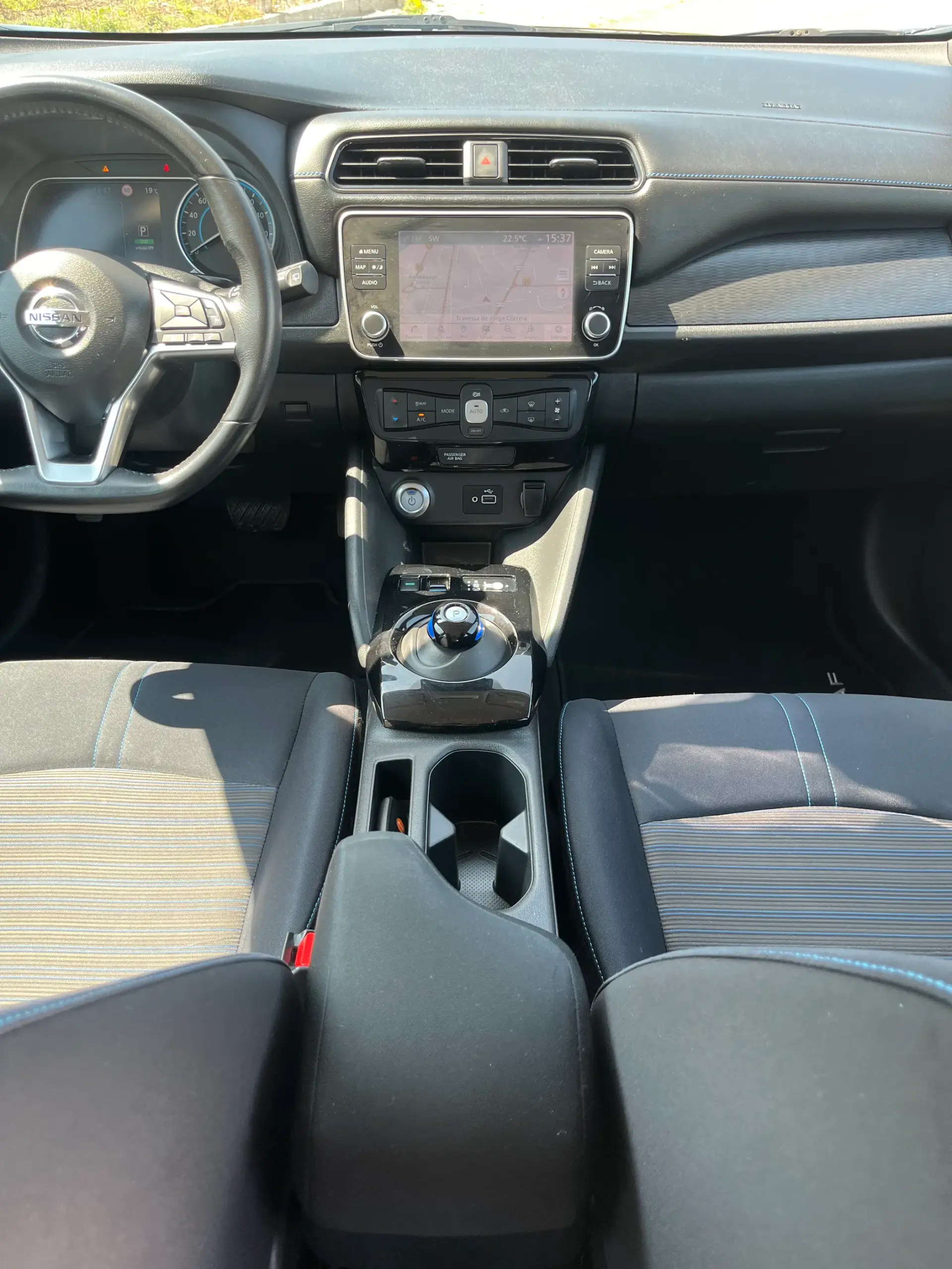 Nissan Leaf 40 kWh TEKNA 23