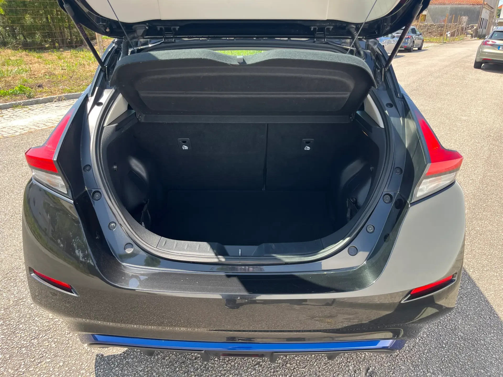 Nissan Leaf 40 kWh TEKNA 31
