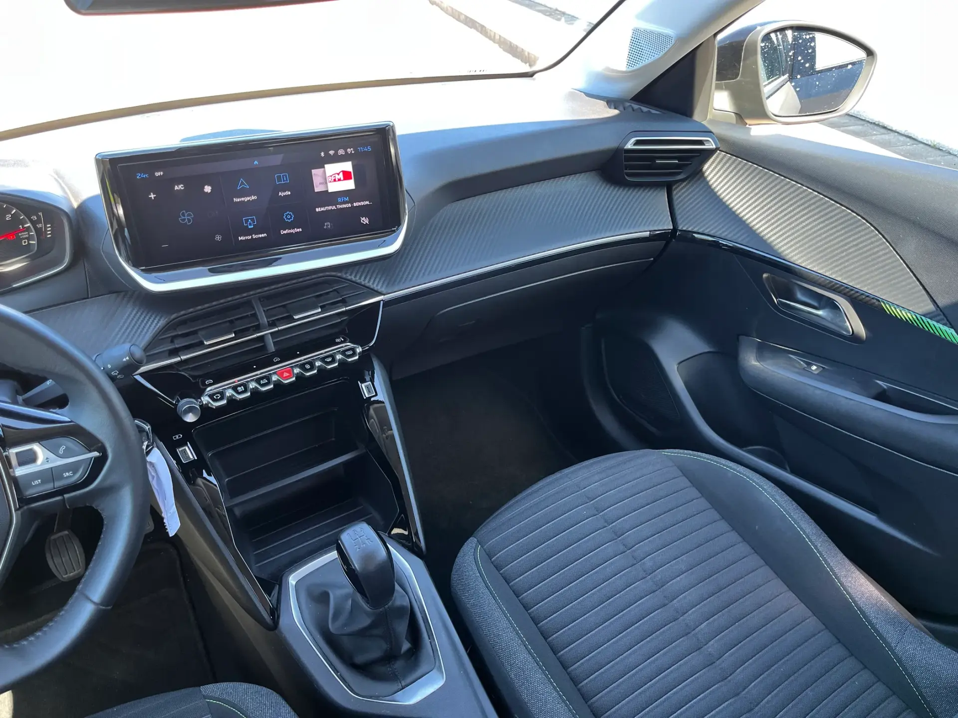 Peugeot 208 1.2 PureTech Like 27