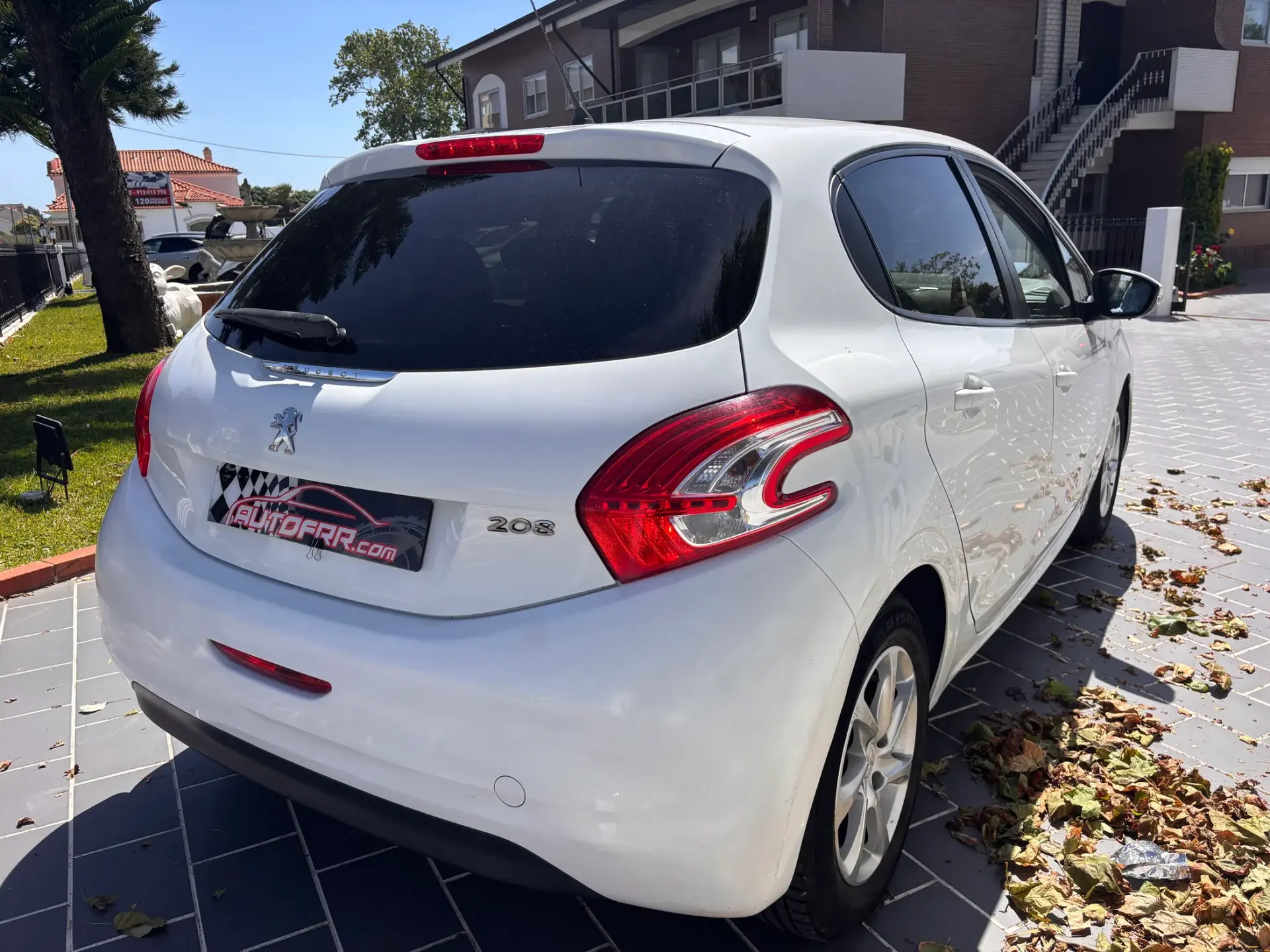 Peugeot 208 1.4 HDi Allure 8