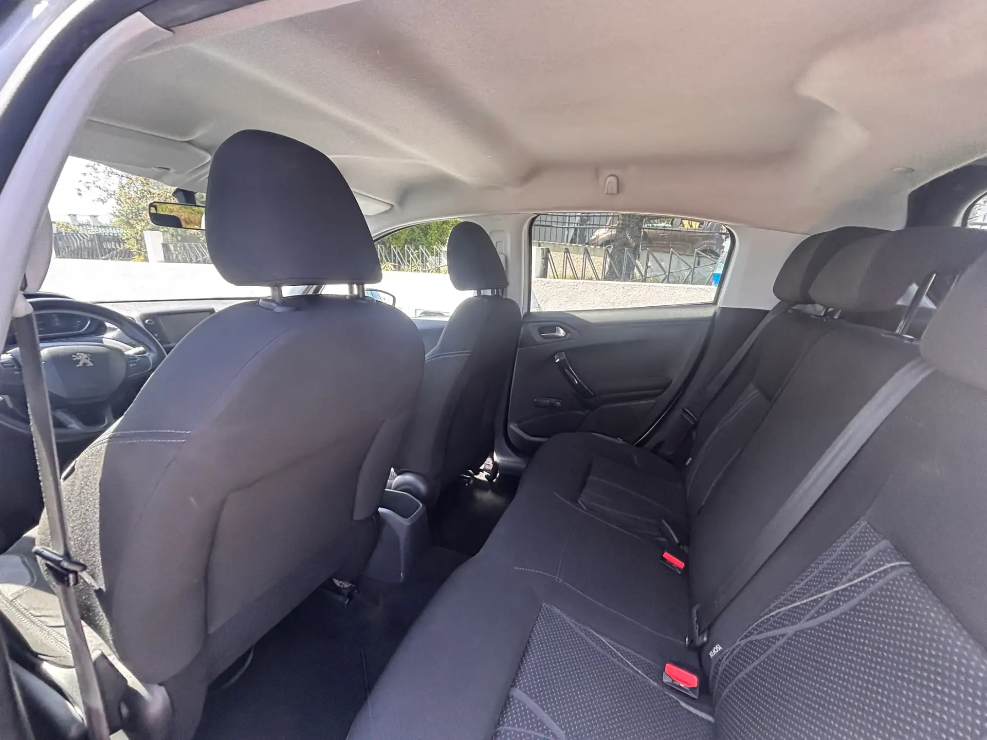 Peugeot 208 1.4 HDi Allure 20