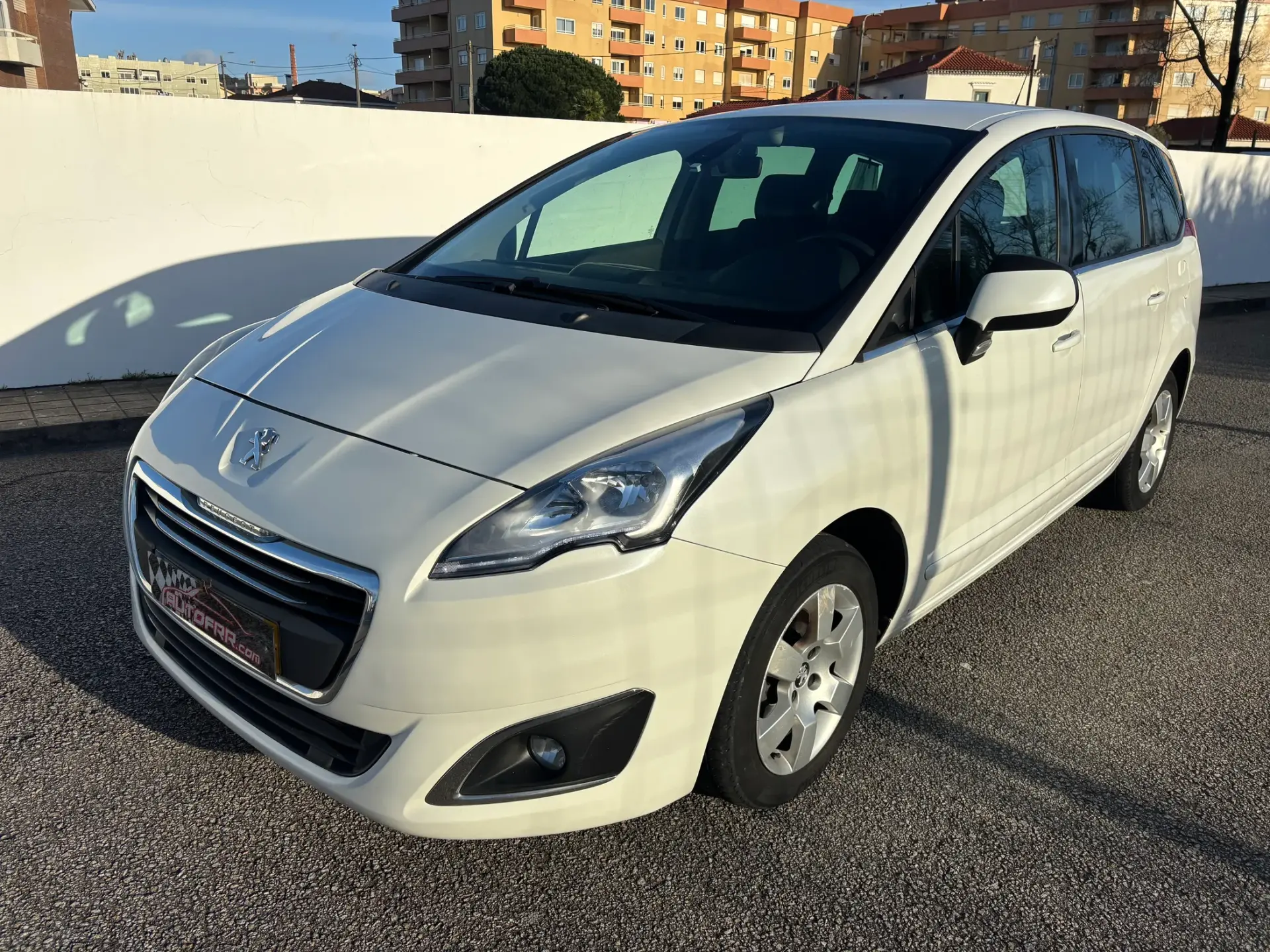 Peugeot 5008 1.6 HDi 7L Allure 6