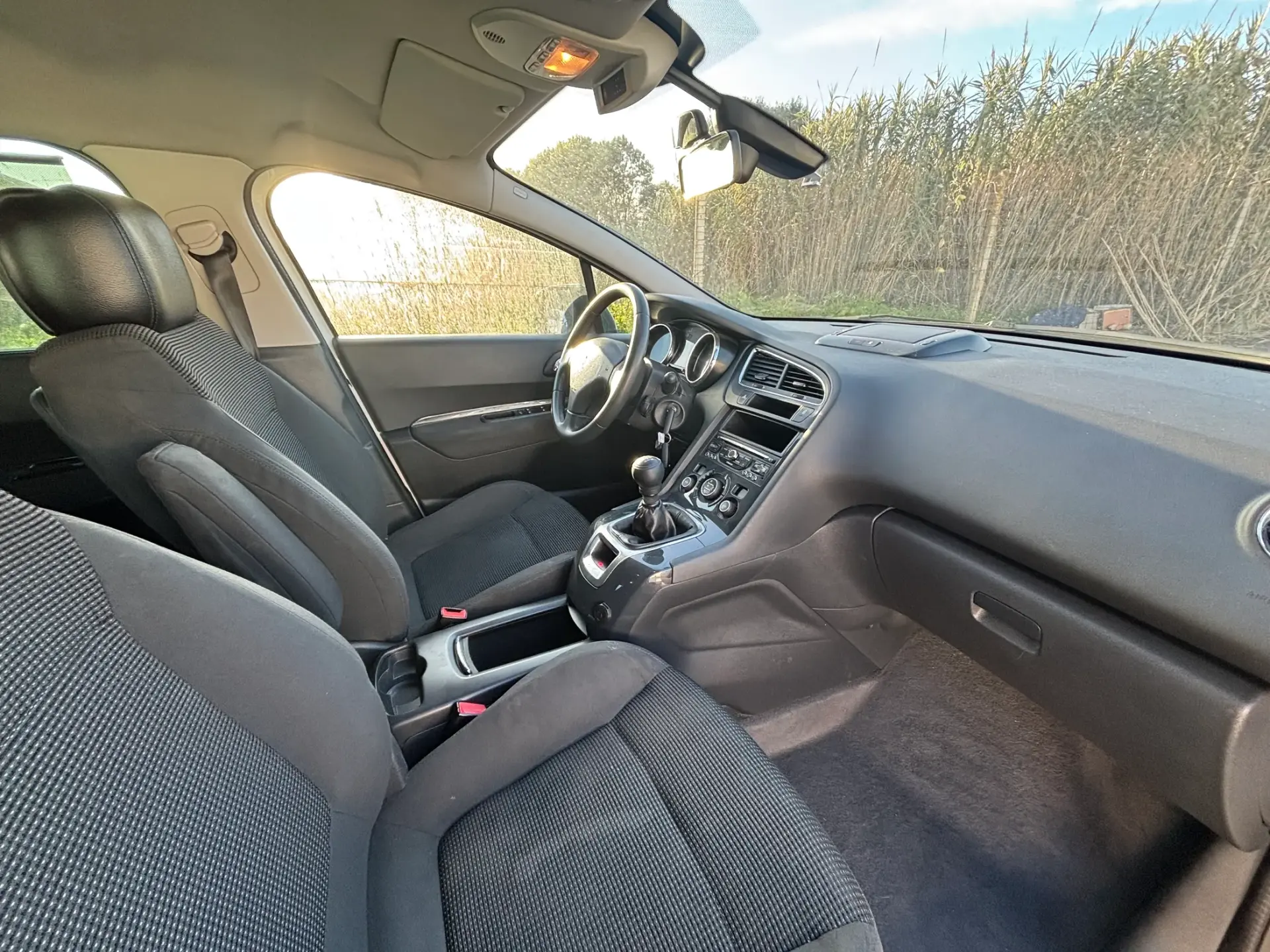 Peugeot 5008 1.6 HDi 7L Allure 13