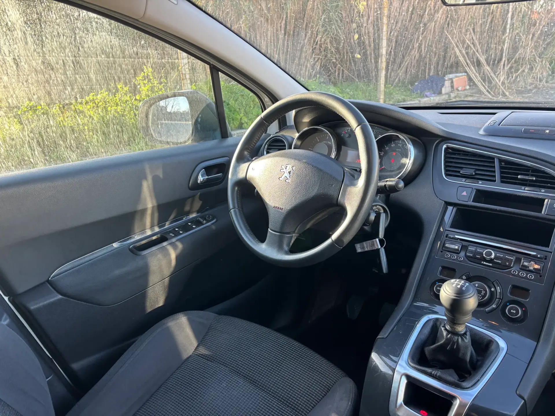 Peugeot 5008 1.6 HDi 7L Allure 15