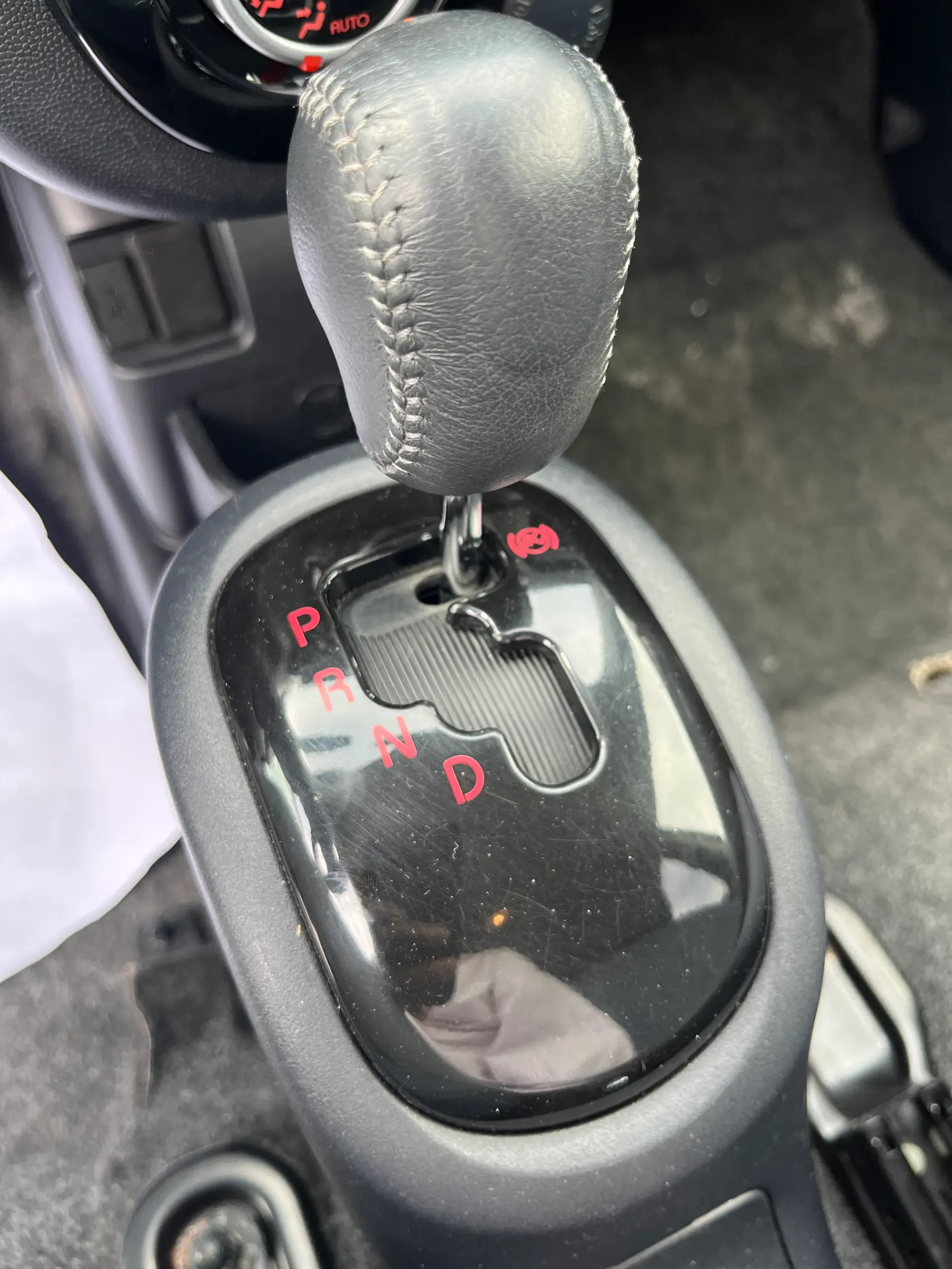 Peugeot iOn Active 19