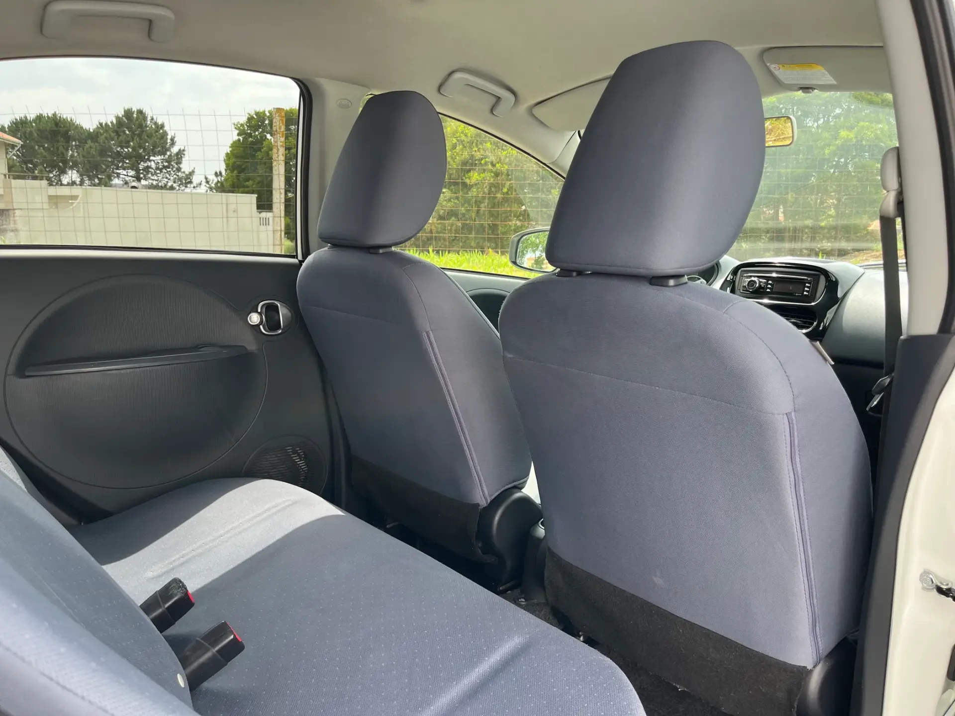 Peugeot iOn Active 26