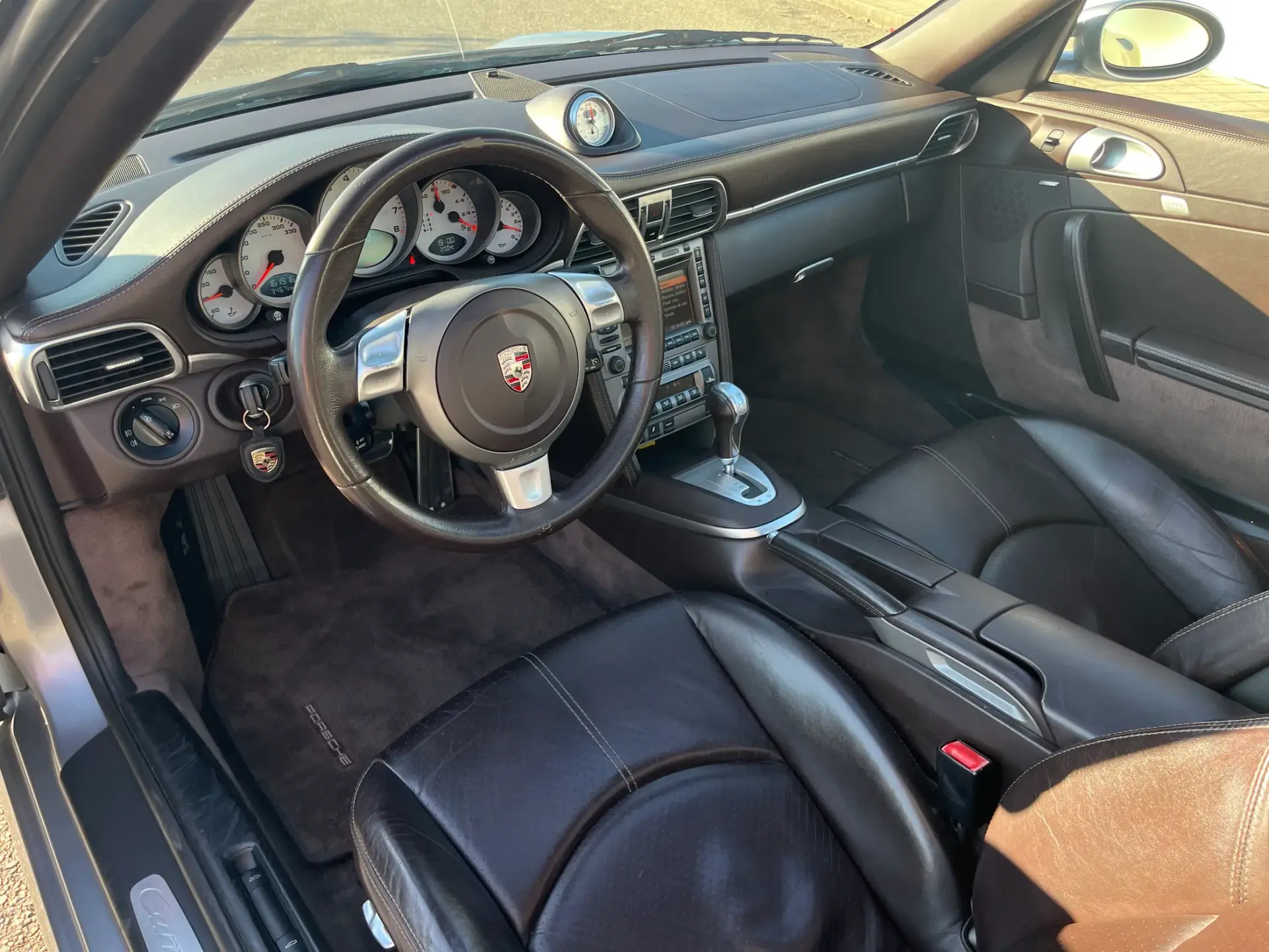 Porsche 911 (997) Carrera 4S Tiptronic 16