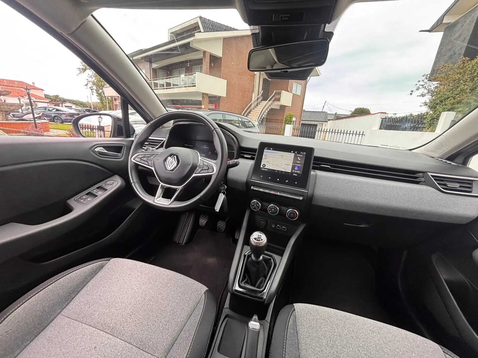 Renault Clio 1.5 Blue dCi Evolution 21