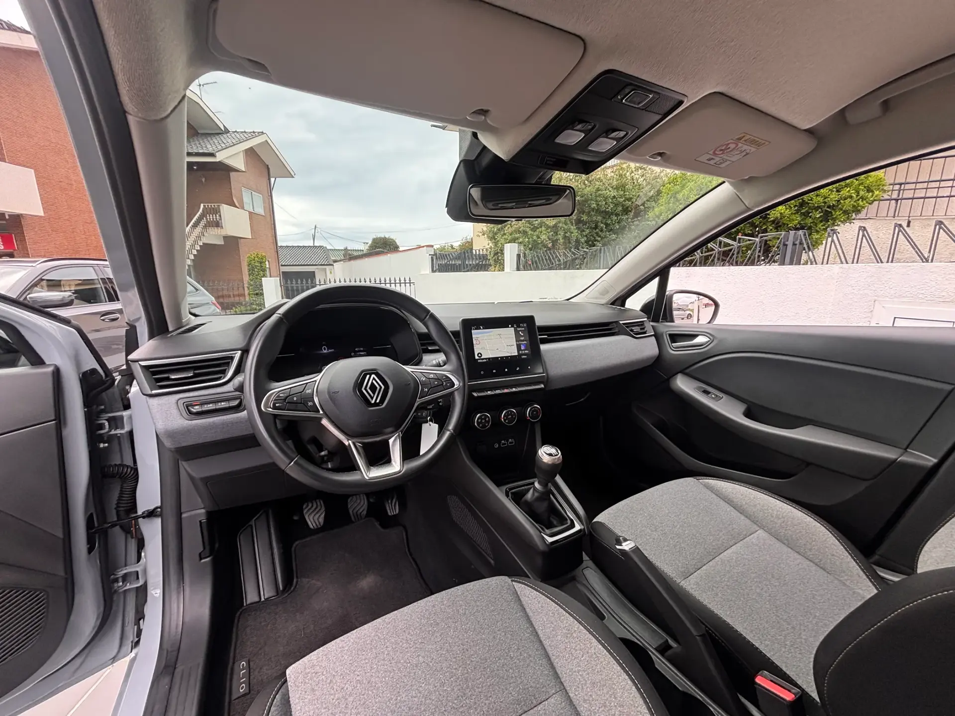 Renault Clio 1.5 Blue dCi Evolution 31
