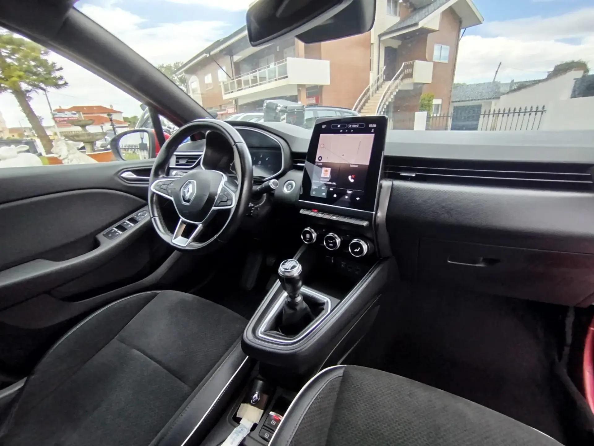 Renault Clio 1.5 Blue dCi Exclusive 13