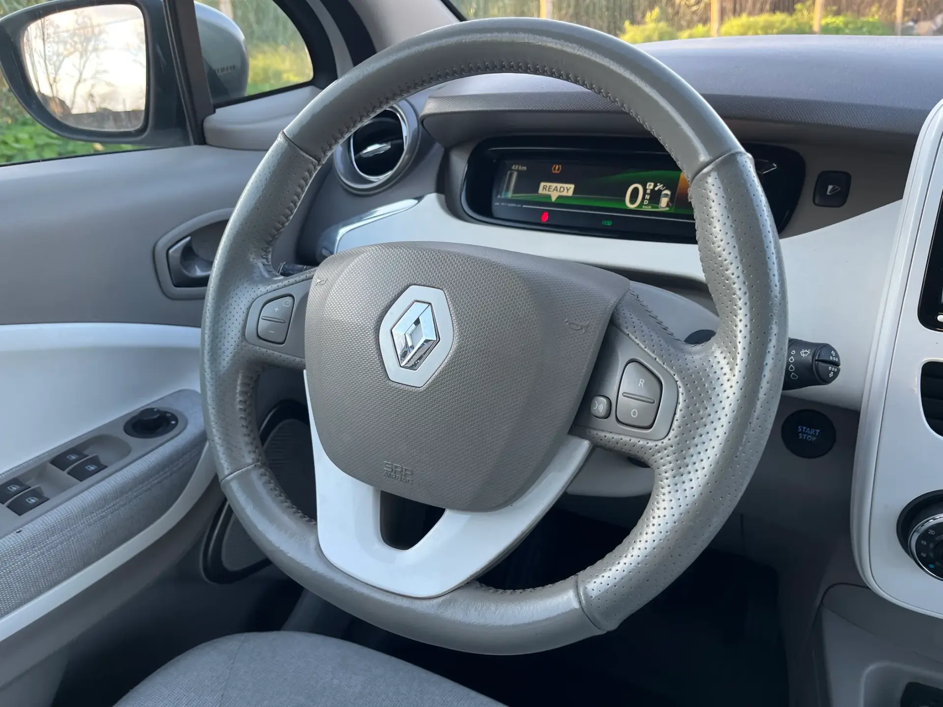 Renault Zoe (c/ Bateria) Z.E. 40 LIFE 23