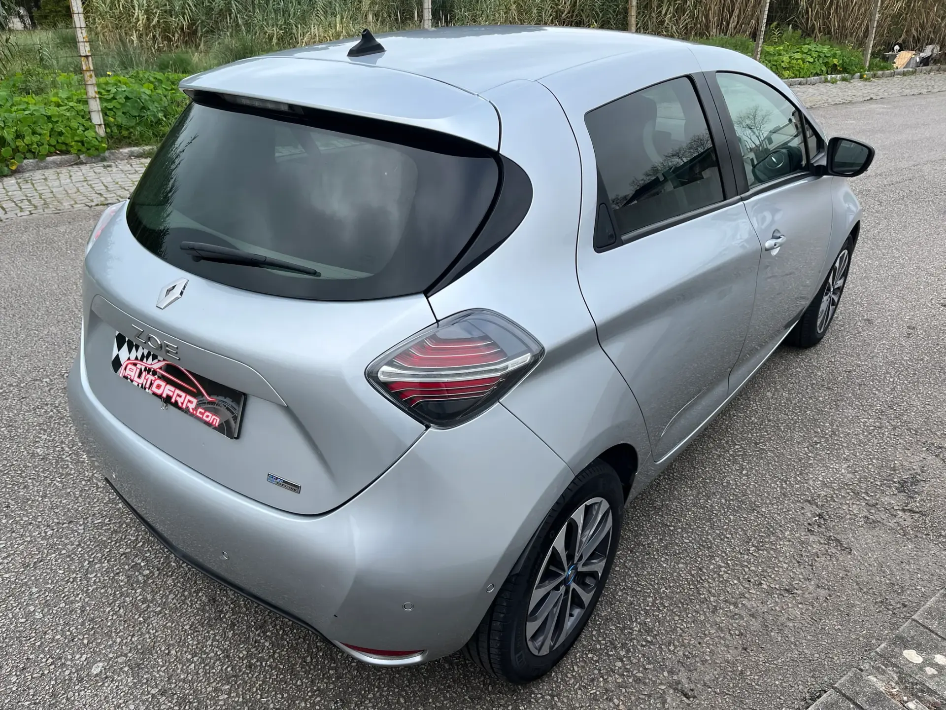 Renault Zoe (c/ Bateria) Limited 50 7