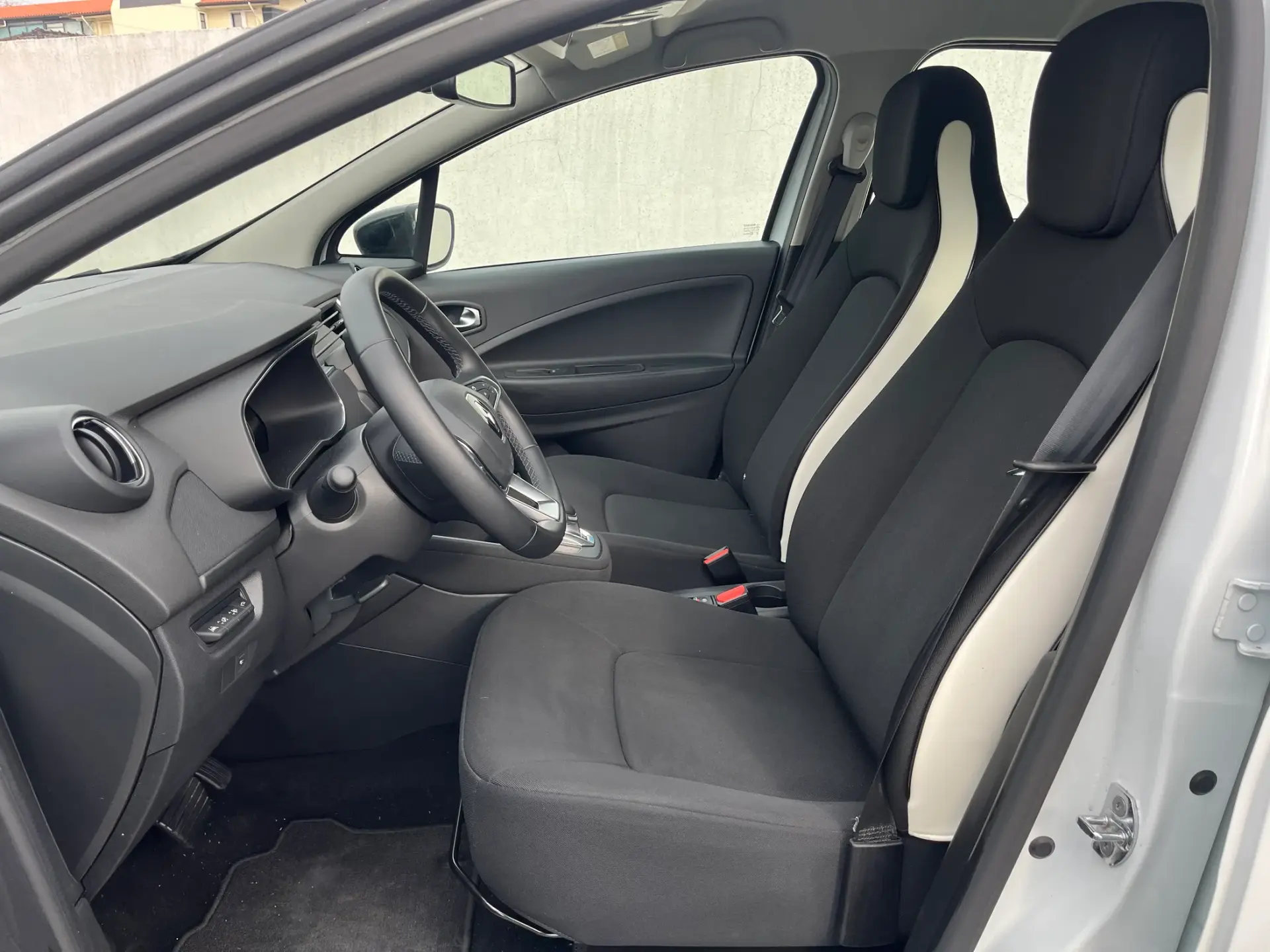 Renault Zoe (c/ Bateria) Intens 50 19