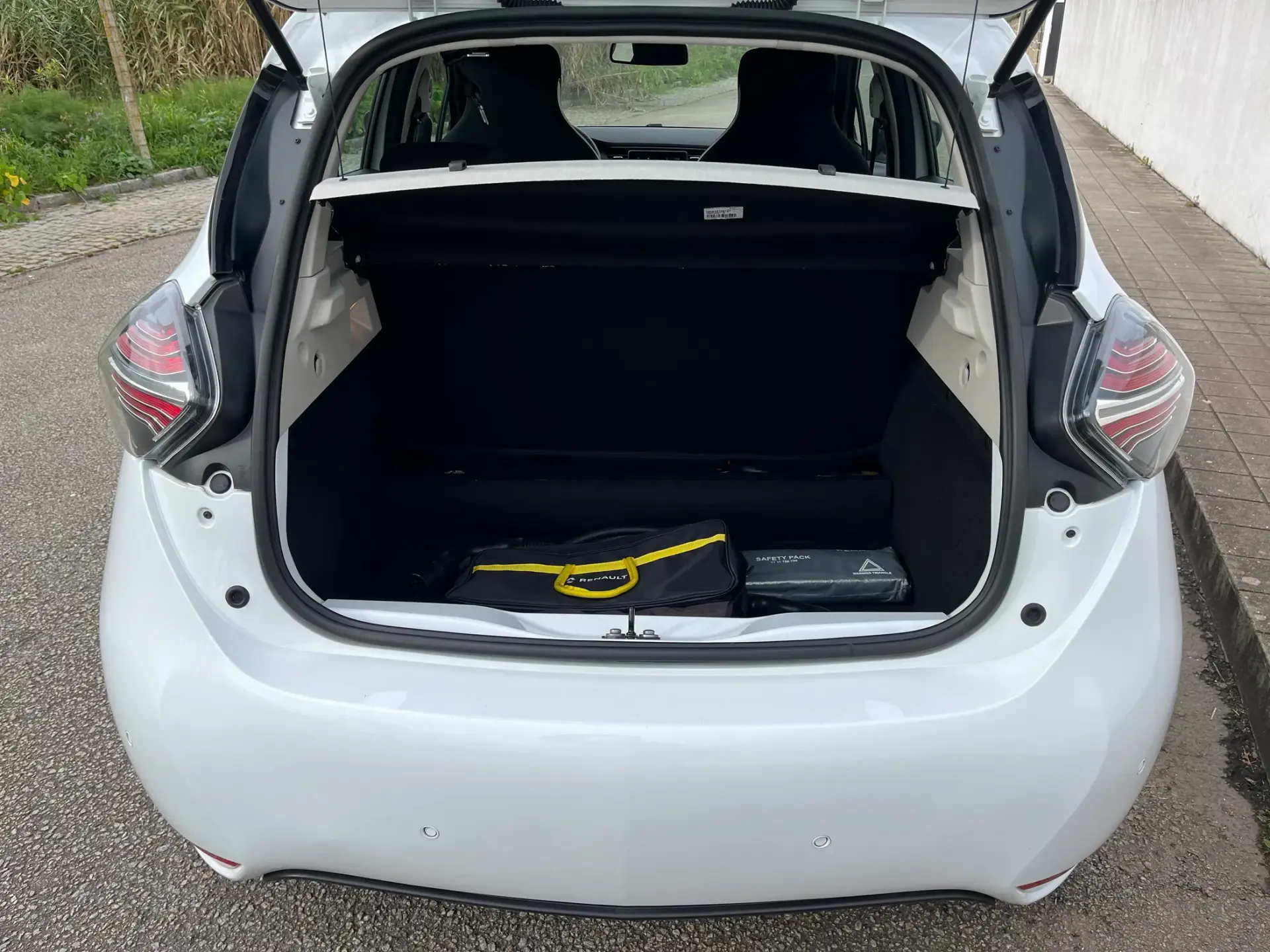 Renault Zoe (c/ Bateria) Intens 50 33