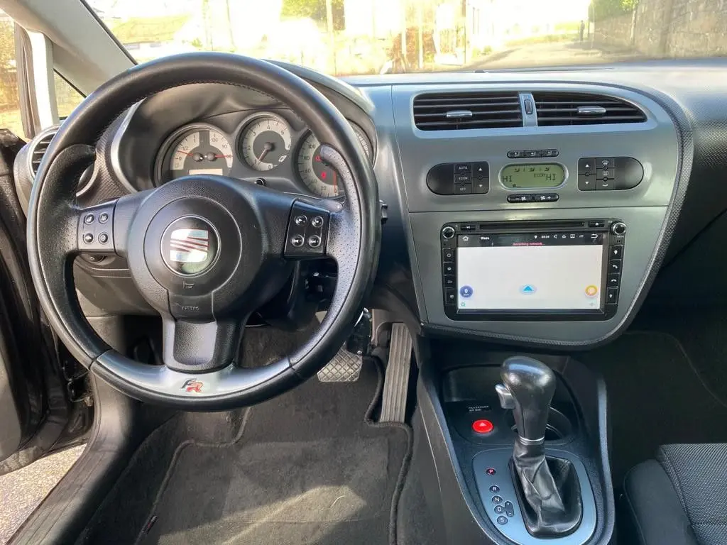 SEAT Leon 2.0 Tdi FR DSG 28