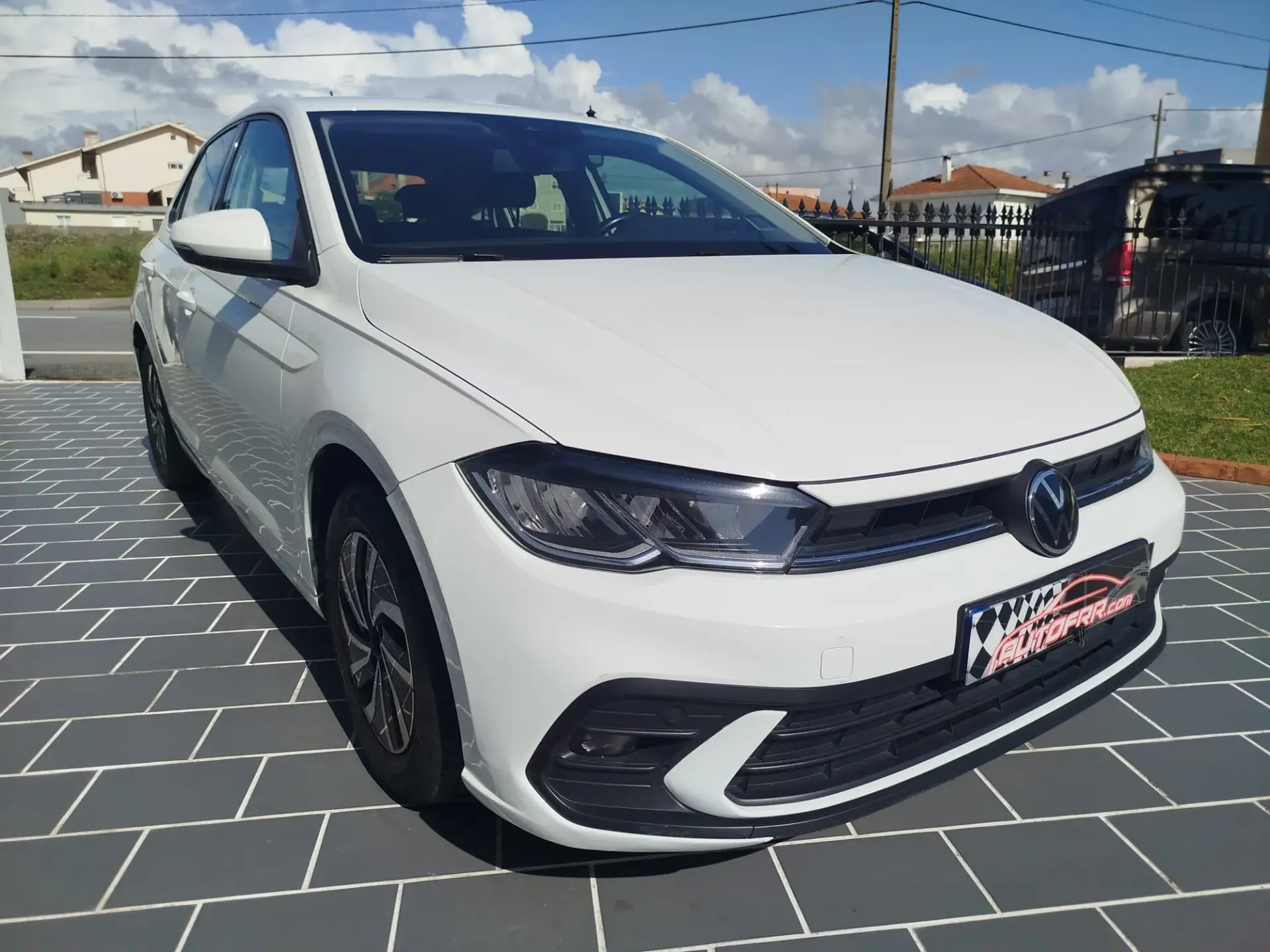 Volkswagen Polo 1.0 TSI Urban 1
